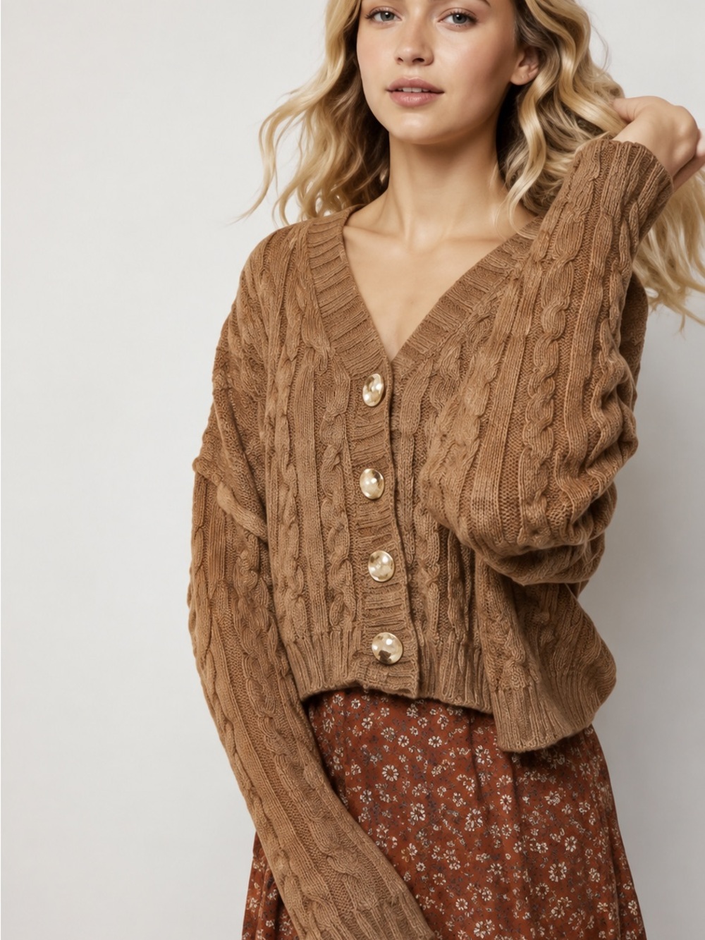 339. Cardigans - Picture 7 of 8